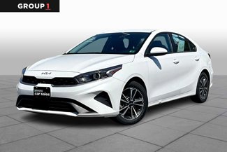 Used 2023 Kia Forte LXS image 1
