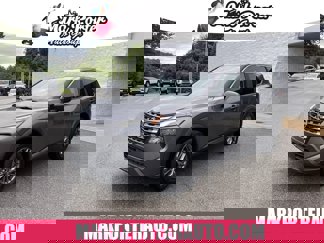 Used 2024 Nissan Rogue S image 1