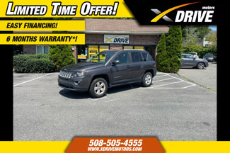 Used 2017 Jeep Compass Latitude image 1