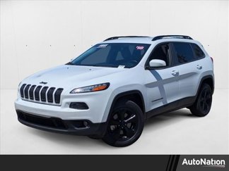 Used 2018 Jeep Cherokee Latitude w/ Altitude Package image 1
