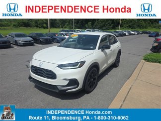 Used 2023 Honda HR-V Sport image 1