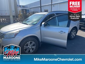Used 2017 Chevrolet Traverse LT image 1