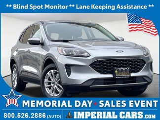 Used 2021 Ford Escape SE image 1