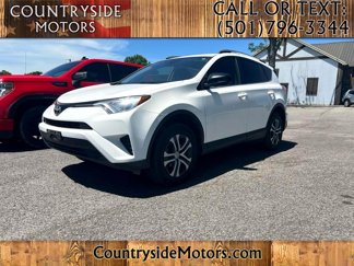 Used 2017 Toyota RAV4 LE image 1