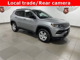 Used 2022 Jeep Compass Latitude image 1