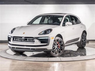 Certified 2024 Porsche Macan S image 1