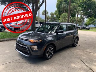 Used 2020 Kia Soul LX image 1