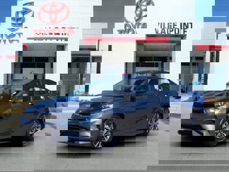 Used 2023 Kia Forte LXS image 1