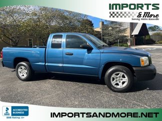 Used 2006 Dodge Dakota SLT image 1