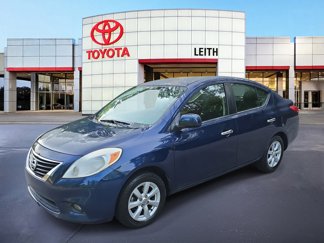 Used 2012 Nissan Versa SL image 1