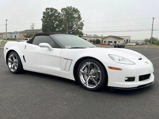 Used 2010 Chevrolet Corvette Grand Sport w/ Preferred Equipment Group image 1