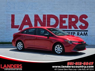 Used 2021 Toyota Corolla LE image 1