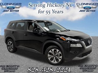 Used 2023 Nissan Rogue SV image 1