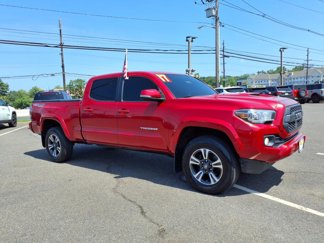 Used 2017 Toyota Tacoma TRD Sport image 1