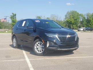 Used 2023 Chevrolet Equinox LT image 1