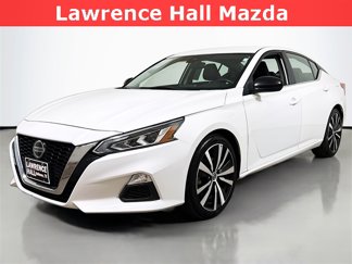 Used 2022 Nissan Altima 2.5 SR image 1