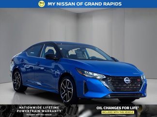 New 2025 Nissan Sentra SR image 1