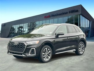 Used 2022 Audi Q5 2.0T Premium w/ Convenience Package image 1