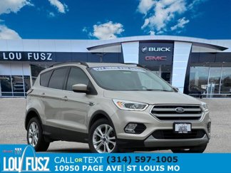 Used 2017 Ford Escape SE w/ Equipment Group 201A image 1