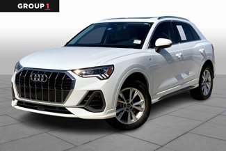 Used 2024 Audi Q3 2.0T Premium w/ Convenience Package image 1