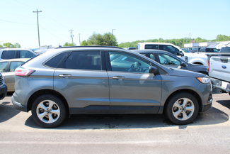 Used 2024 Ford Edge SE image 1
