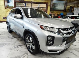 Used 2022 Mitsubishi Outlander Sport ES image 1