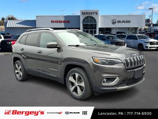 Used 2019 Jeep Cherokee Limited image 1