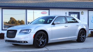 Used 2023 Chrysler 300 S image 1