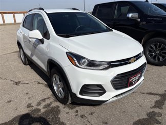 Used 2022 Chevrolet Trax LT w/ LT Convenience Package image 1