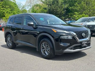 Used 2022 Nissan Rogue S image 1