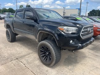 Used 2017 Toyota Tacoma SR image 1