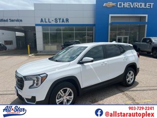 Used 2024 GMC Terrain SLE image 1
