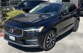 Used 2023 Volvo XC60 B5 Plus image 1