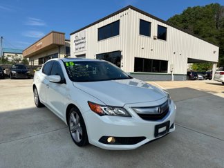Used 2015 Acura ILX w/ Technology Package image 1