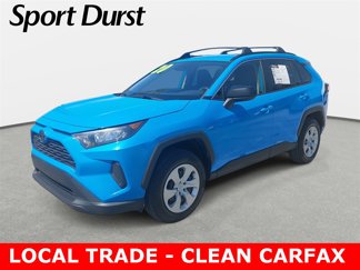 Used 2020 Toyota RAV4 LE image 1