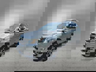 Used 2015 Chevrolet Traverse LT image 1