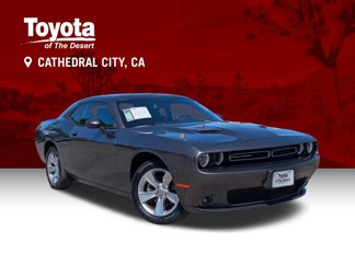 Used 2021 Dodge Challenger SXT w/ Driver Convenience Group image 1
