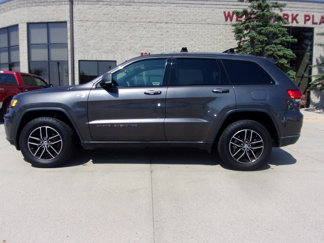 Used 2017 Jeep Grand Cherokee Trailhawk image 1