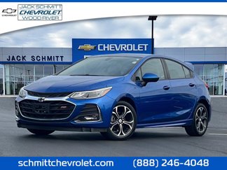Used 2019 Chevrolet Cruze LT image 1