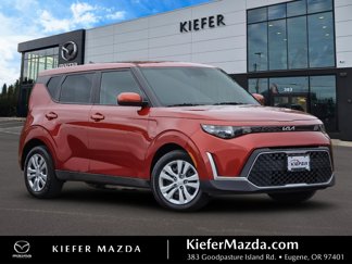 Used 2023 Kia Soul LX image 1