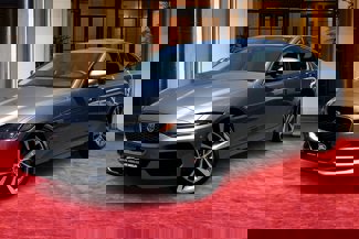 Used 2020 Jaguar XE S image 1