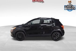 Used 2022 Chevrolet Trax LT w/ Midnight Edition image 1