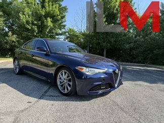 Used 2017 Alfa Romeo Giulia image 1