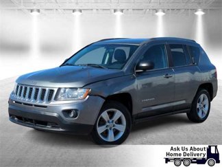 Used 2011 Jeep Compass Latitude image 1