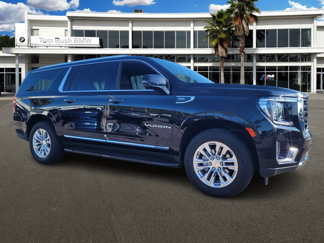 Used 2022 GMC Yukon XL SLT w/ SLT Luxury Package image 1