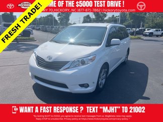 Used 2012 Toyota Sienna LE image 1
