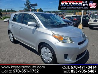 Used 2012 Scion xD image 1