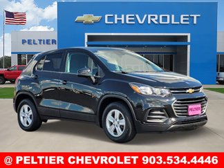 Used 2022 Chevrolet Trax LS w/ Tint and Cruise Package image 1