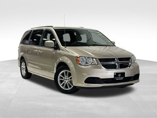Used 2015 Dodge Grand Caravan SXT w/ UConnect Hands-Free Group image 1