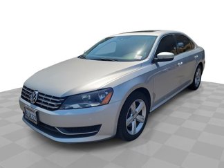 Used 2013 Volkswagen Passat TDI SE image 1